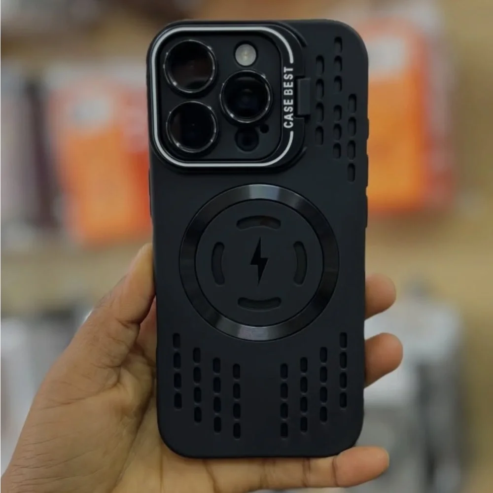 Black iPhone 15 plus Case with Grip